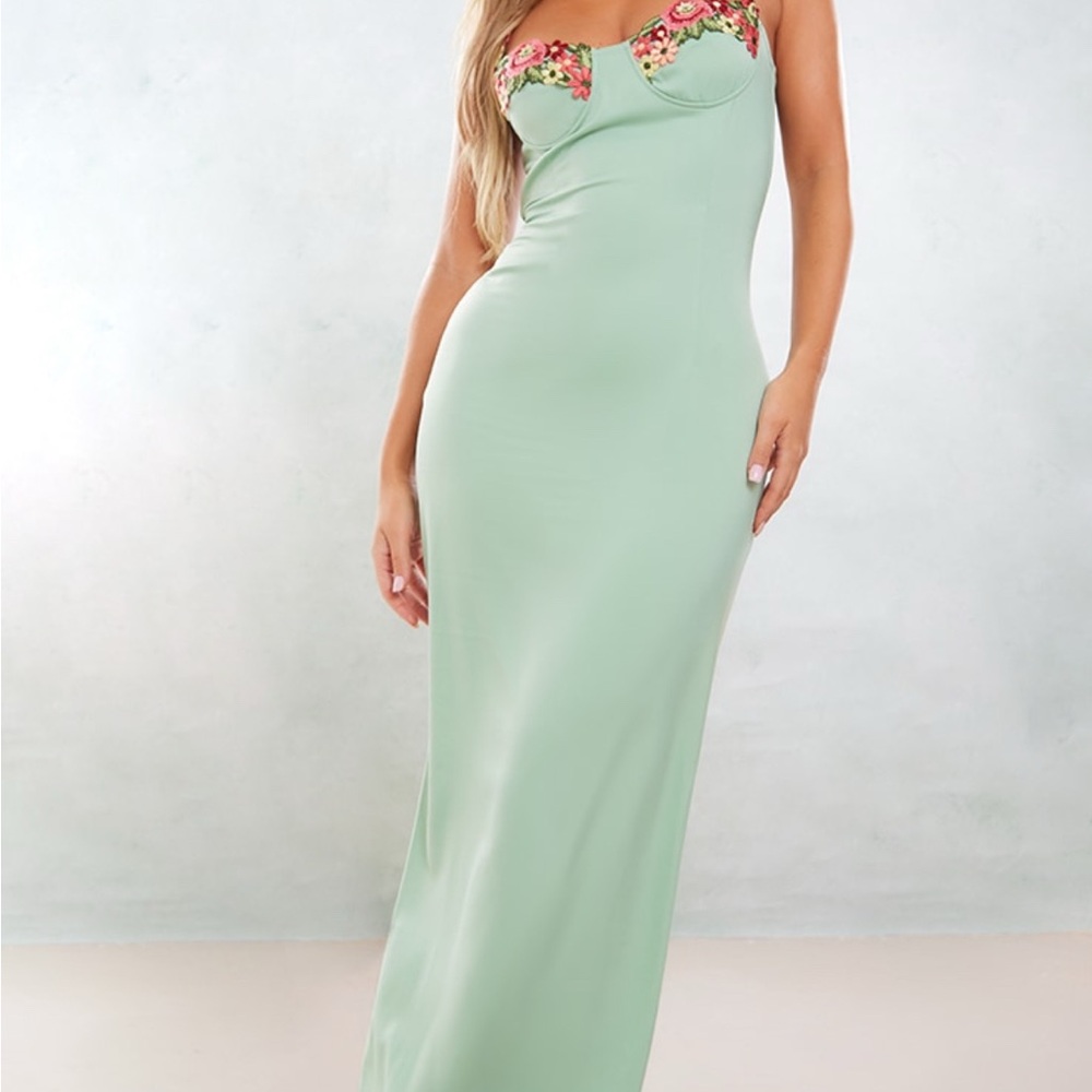 PrettyLittleThing Mint Green Strapless Floral Dress